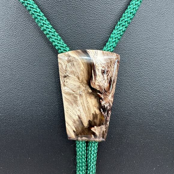Vtg Bolo Tie Green Braided Cord Brown Marbled Wood Pendant Silver Tone Metal Tip - Picture 2 of 7